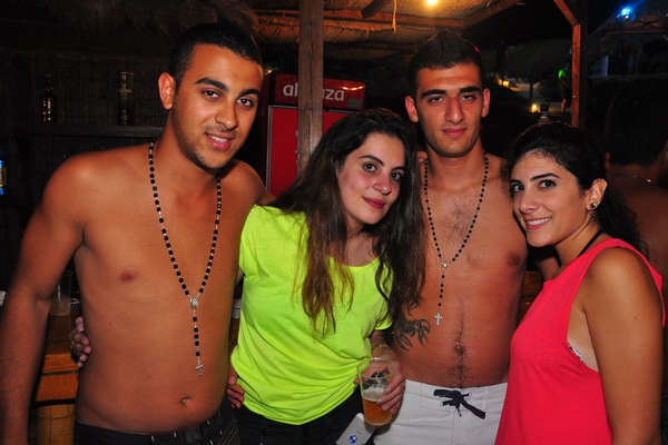 Zoo Beach Party 